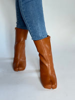 Tabi Split Toe Boot