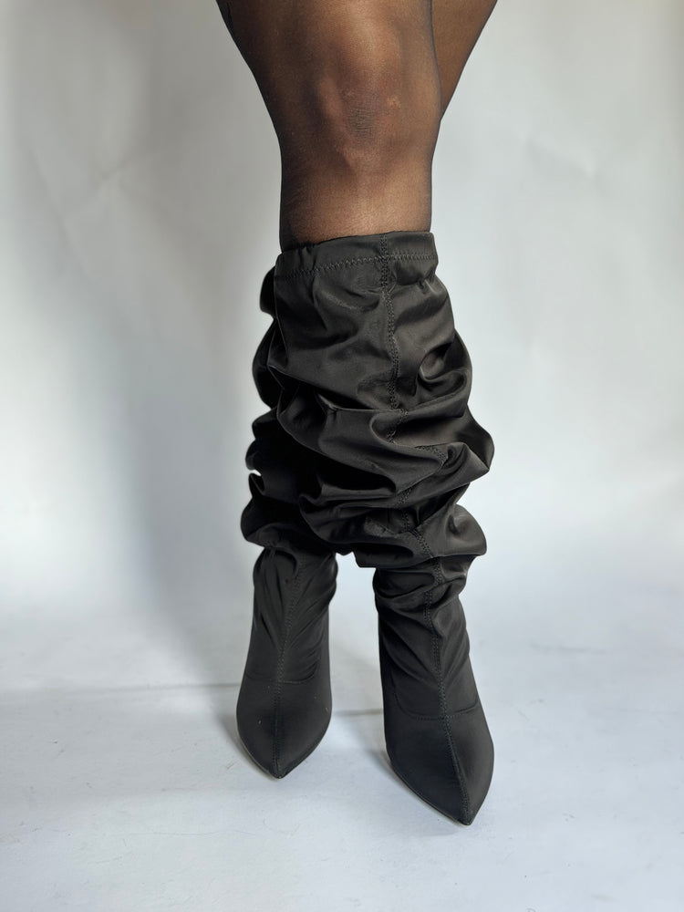 Montage Slouch Boot (Black)