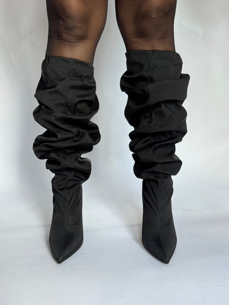 Montage Slouch Boot (Black)