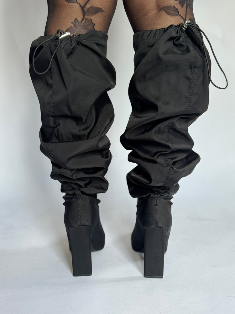 Montage Slouch Boot (Black)